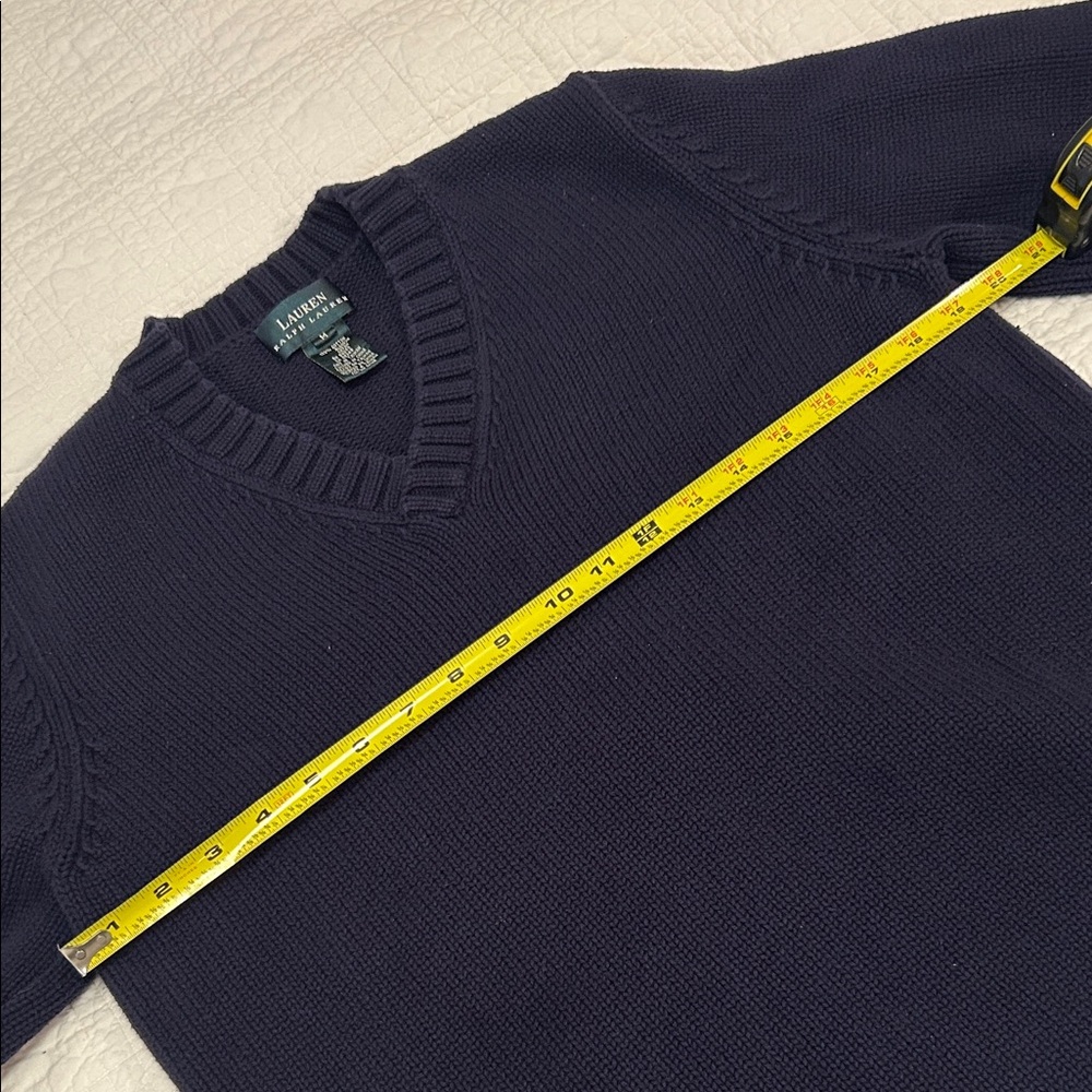 RARE 90’s Lauren Ralph Lauren Deep Navy Long Sleeve V-Neck Sweater - Picture 9 of 11